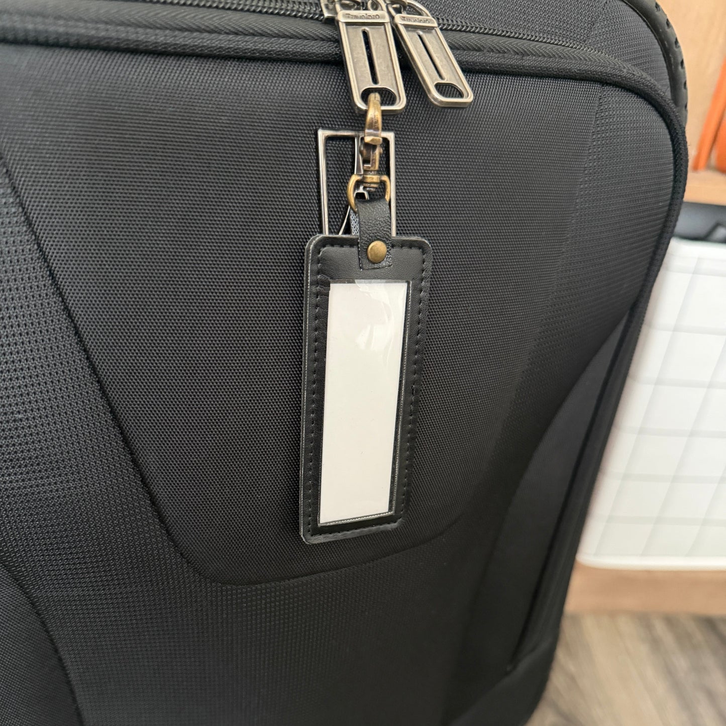 The Luxe Label Holder